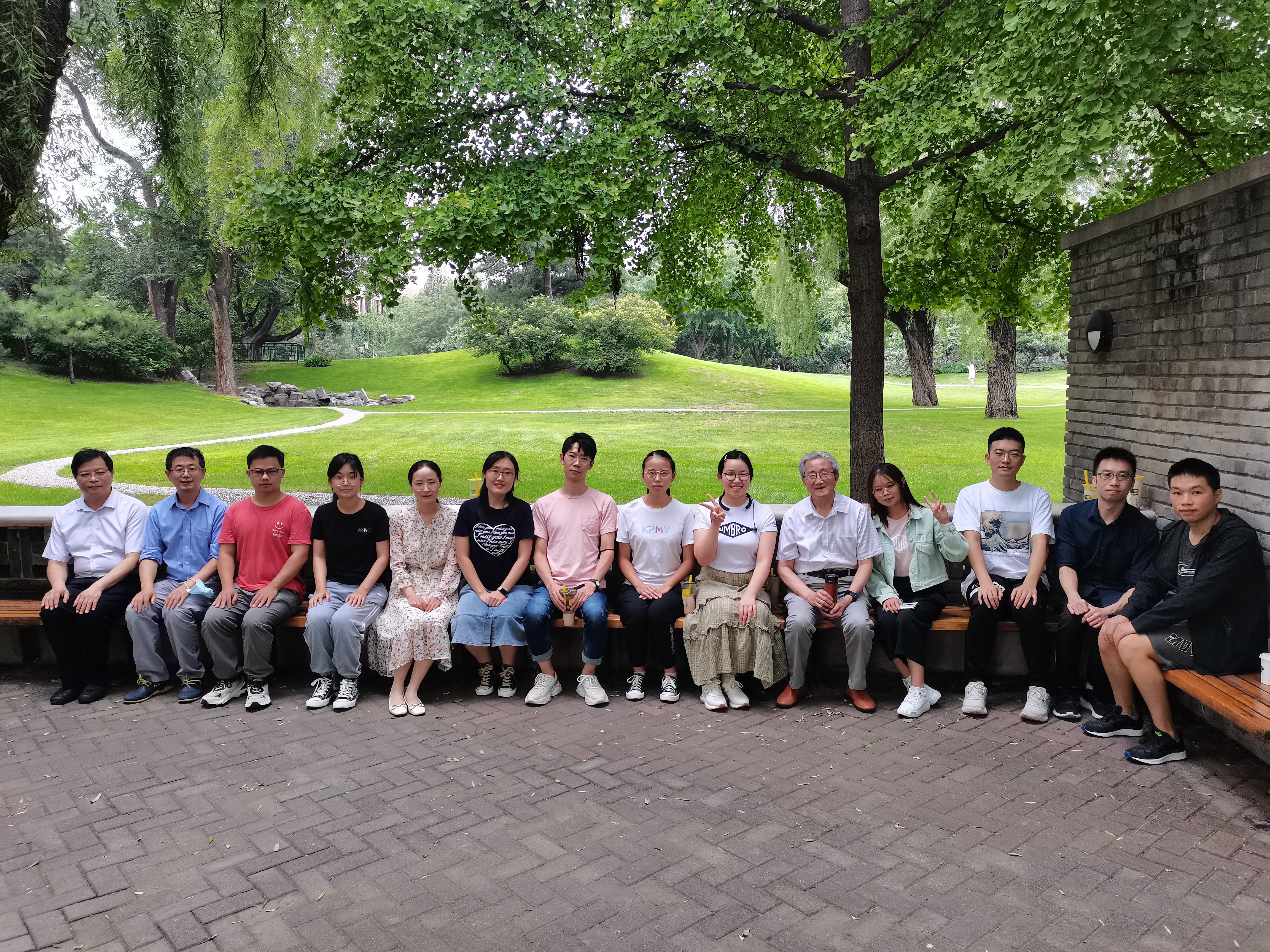 茶话会2.jpeg 茶话会2.jpeg