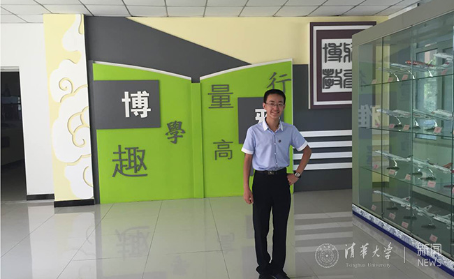 河北文科第一名袁嘉玮在清???- 副本.jpg